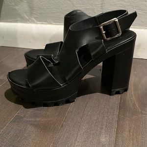 topshop black platform heels sandals in 38 UK5 US7/7.5
